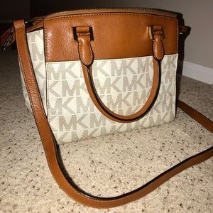 Michael Kors Handbag With Removable Strap